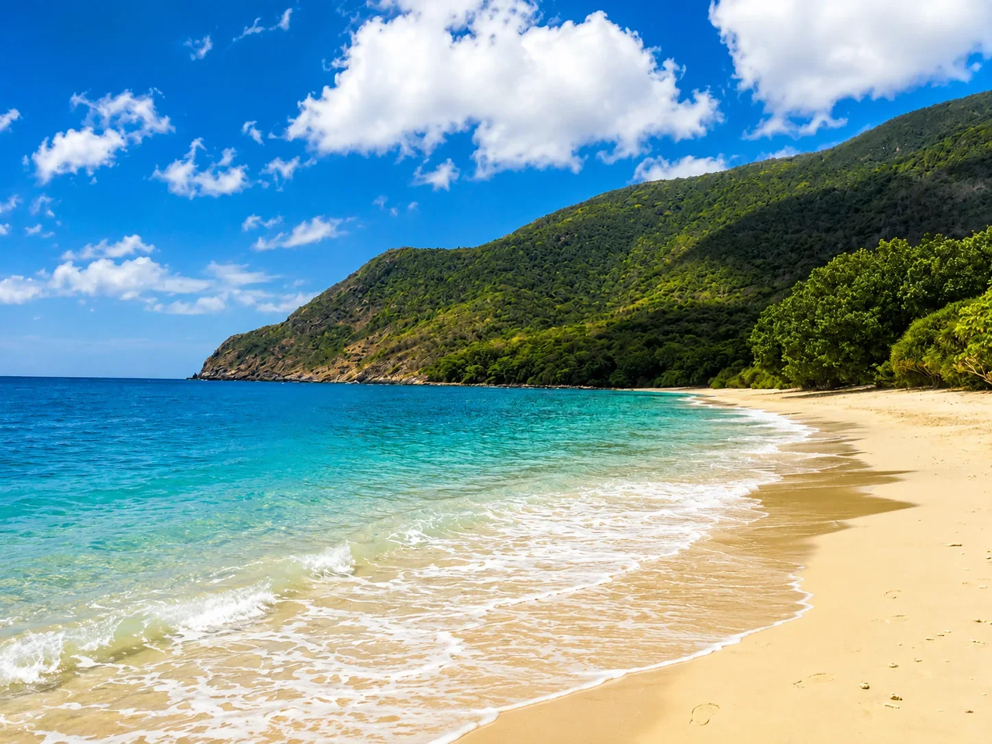 Clear-water beach in Con Dao