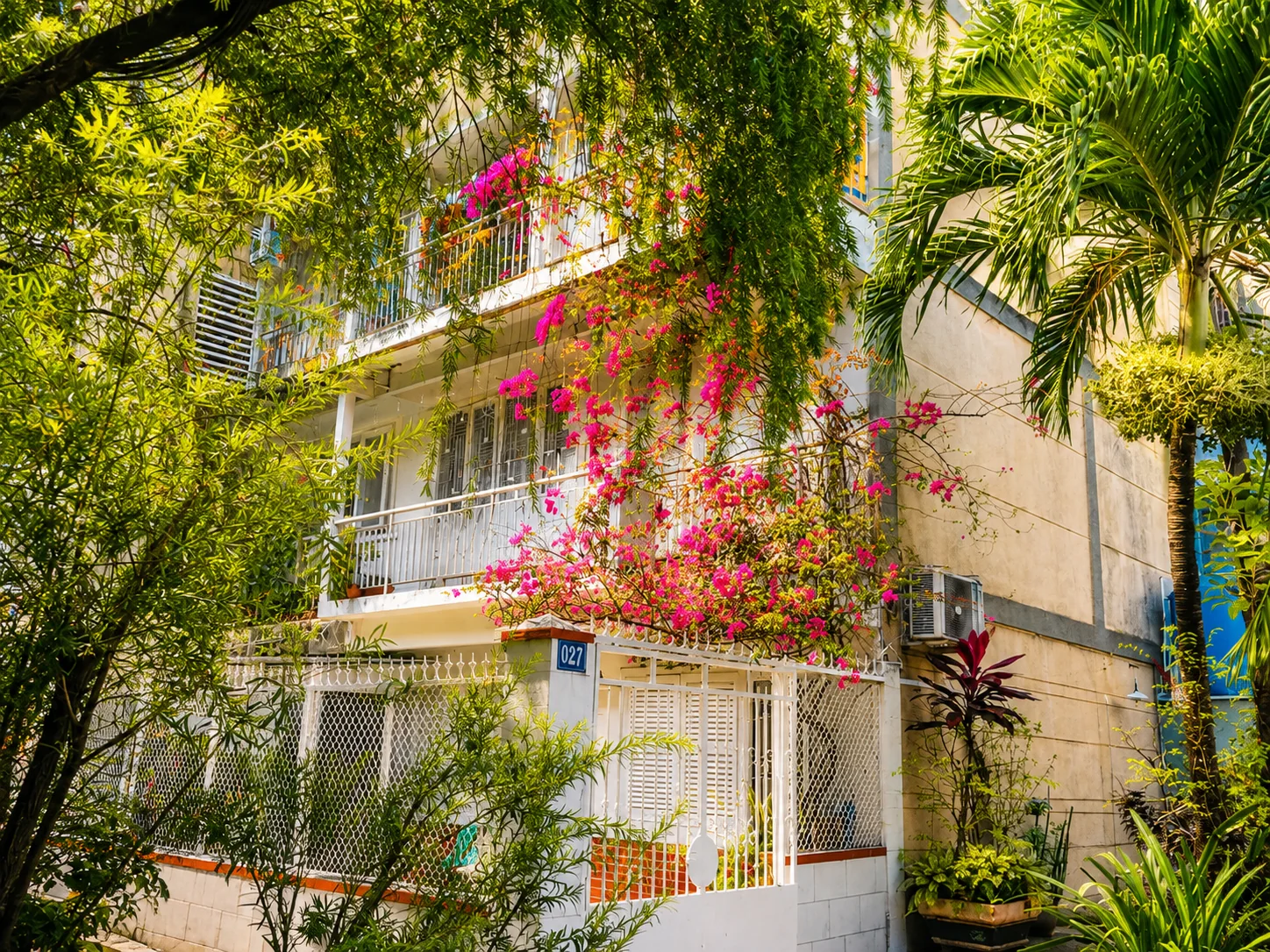 Flower-covered house in Ho Chi Minh City